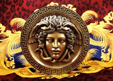 why does versace use medusa